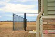 Vinyl-Chain-Link-Fence/Black-6-foot-Chain-Link-Gate.jpg